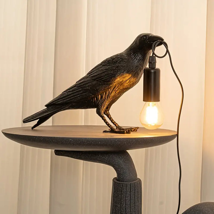 NachtRaaf Ambient Lamp – Decorative bird lamp made of resin for warm lighting | Stornfield