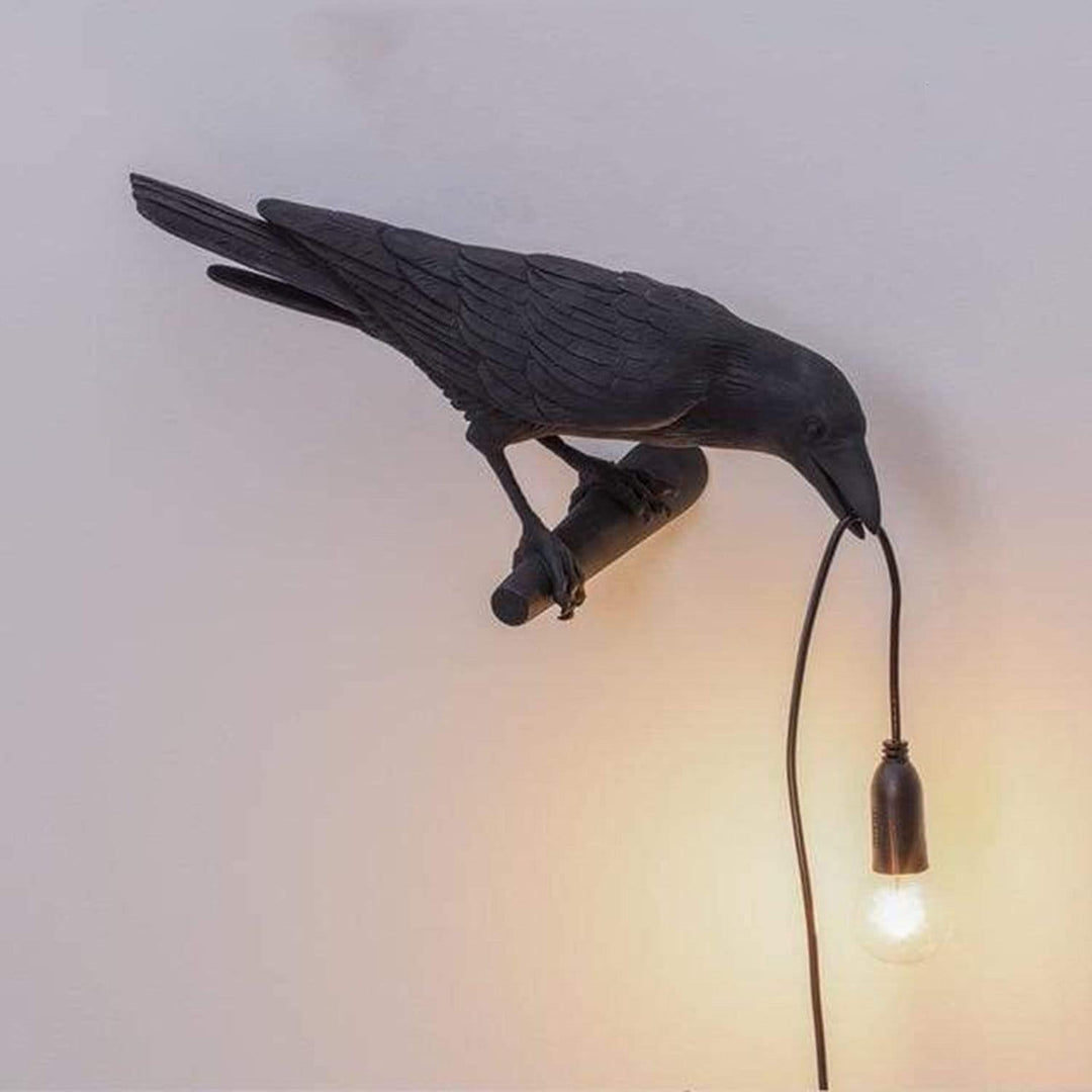 NachtRaaf Ambient Lamp – Decorative bird lamp made of resin for warm lighting | Stornfield