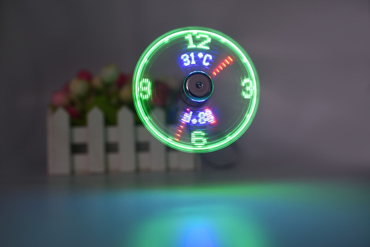 USB Fan Time And Temperature Display Clock | Stornfield