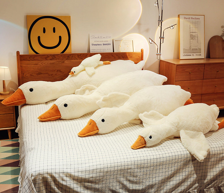 Huge Flying Duck Plush Toy | Stornfield