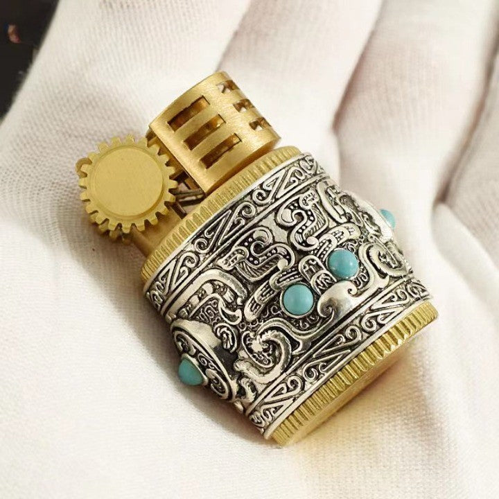 Retro Armor Mini Kerosene Lighter | Stornfield