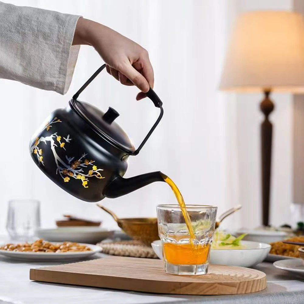 Retro Stainless Steel Teapot with Gold Embossing | Stornfield