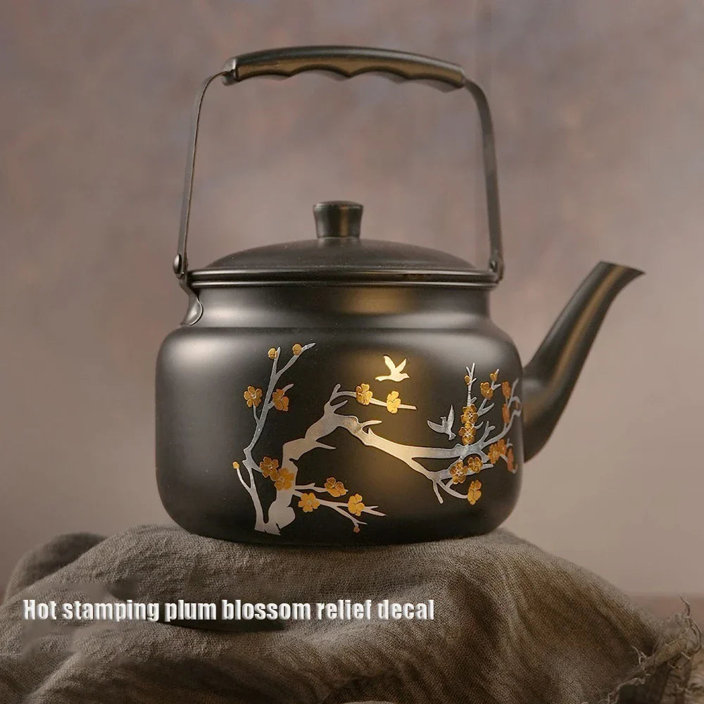 Retro Stainless Steel Teapot with Gold Embossing | Stornfield