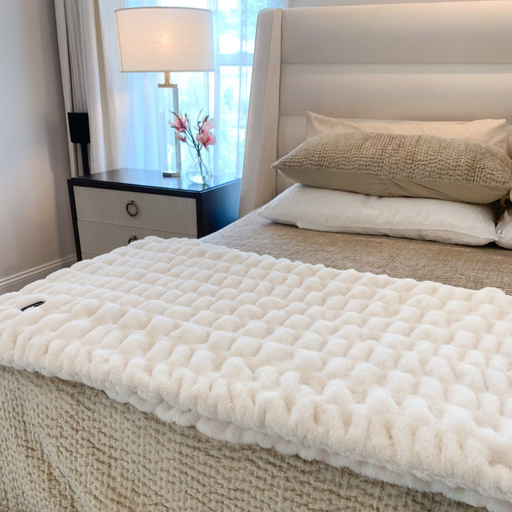Faux Fur Blanket Ripple | Stornfield