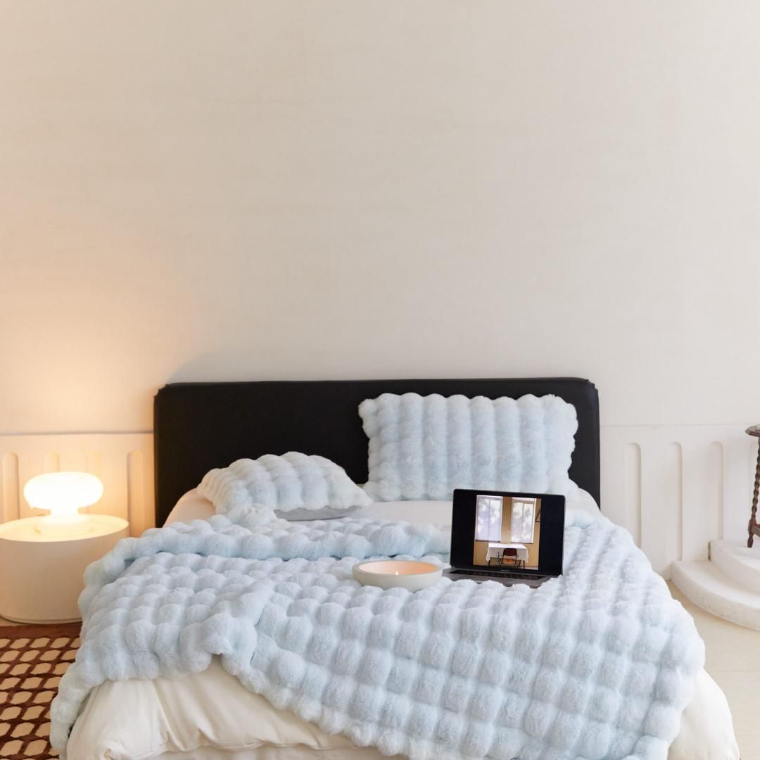 Stornfield | Bubble Winter Cover