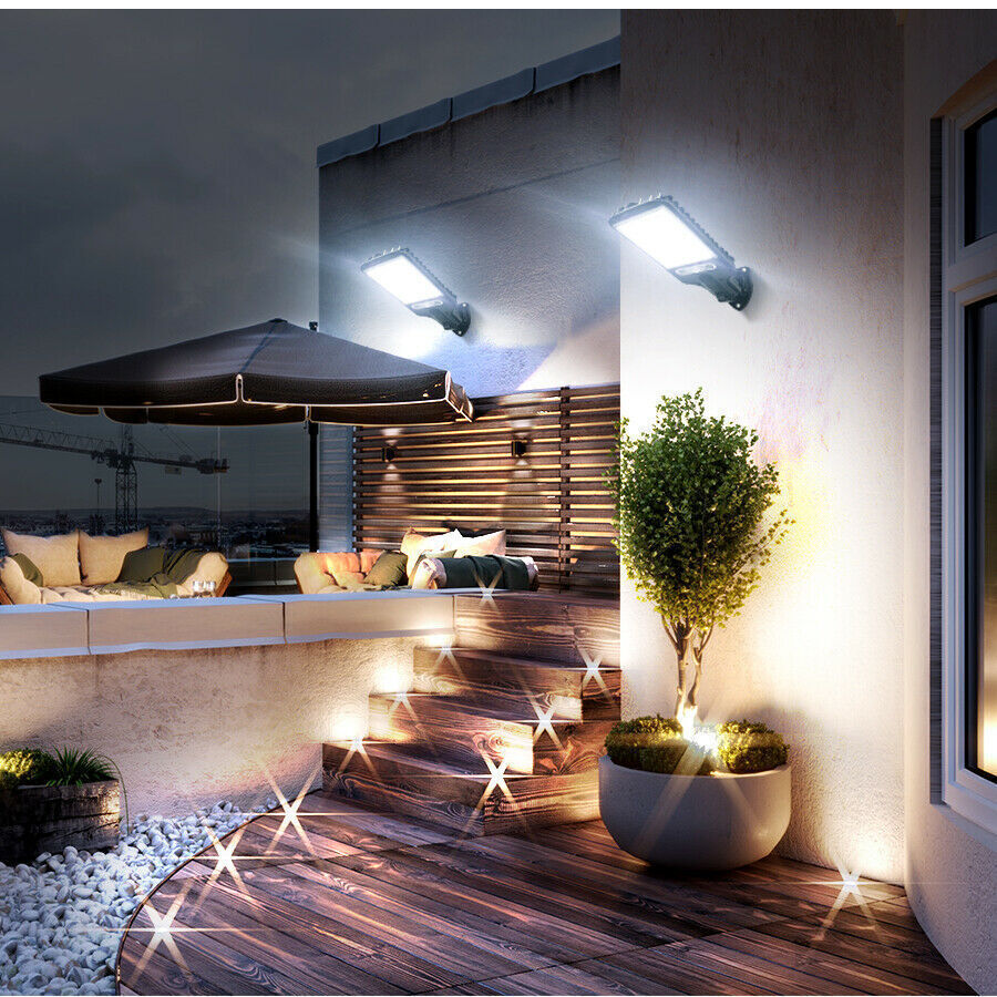 Premium solar-powered LED street lamp | Stornfield