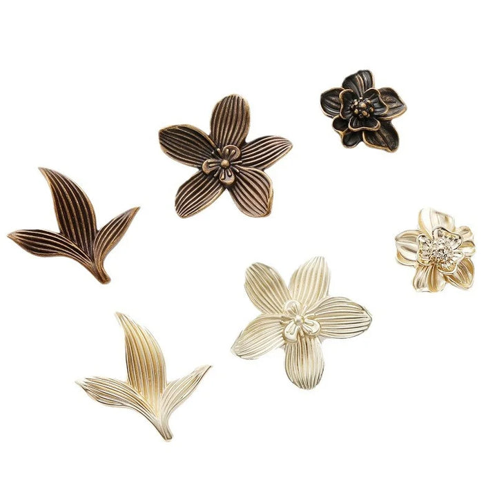 Creative Petal-Shaped Single Hole Drawer Pull | Stornfield