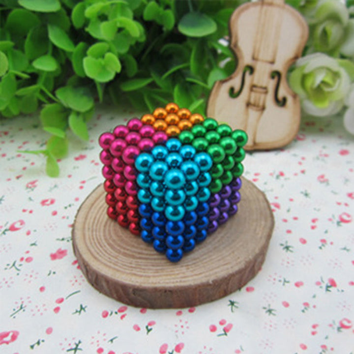 Stornfield | Multi Colored Magnetic Balls