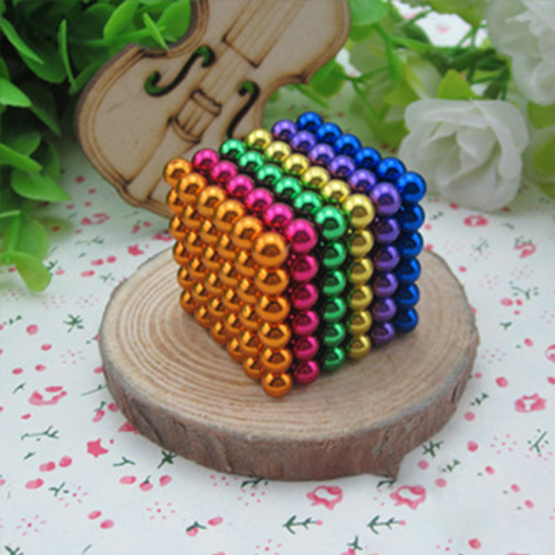 Stornfield | Multi Colored Magnetic Balls