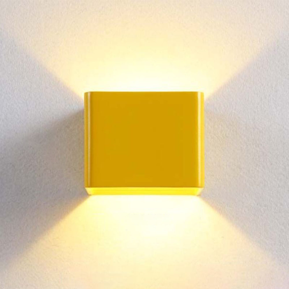 Stornfield | OrrSquare – Modern Square Wall Lamp for Stylish Lighting