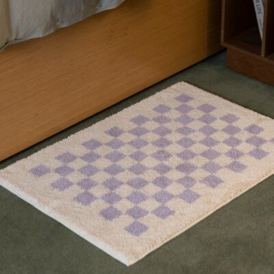 Stornfield | Soft and fluffy checkered bathroom mat