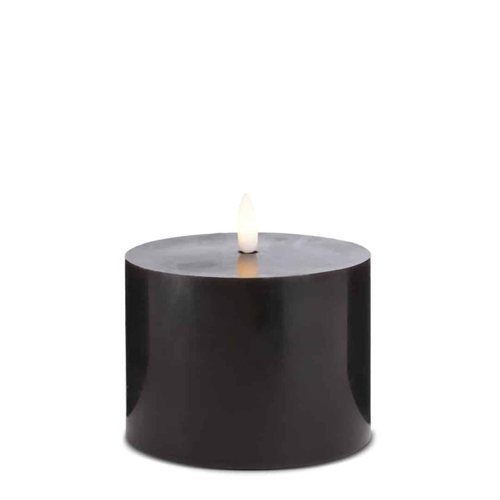 LED Candle (1 piece) with realistic 3D flame 10 x 10 cm | Stornfield