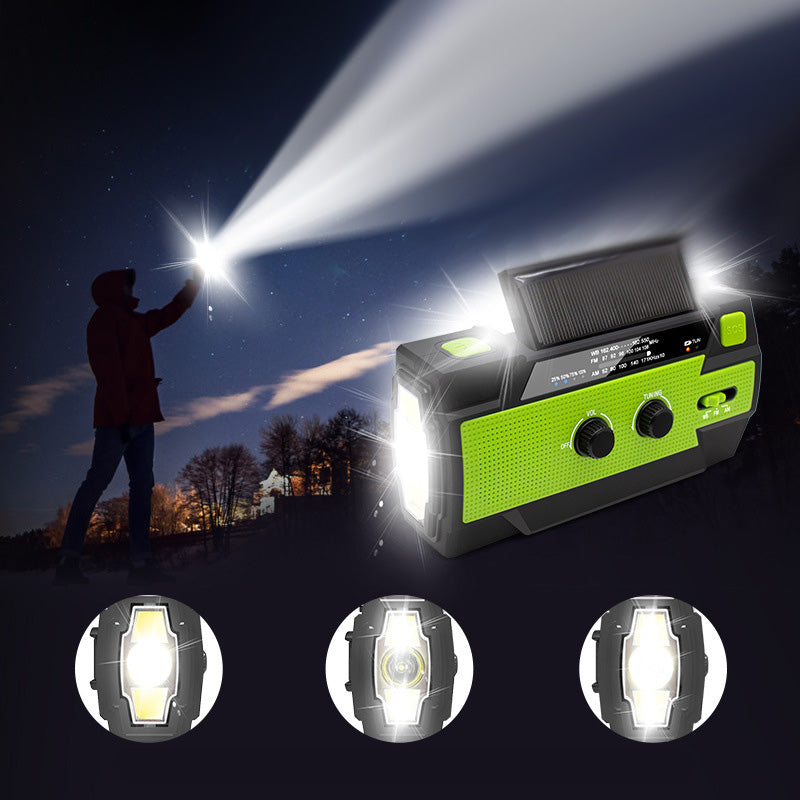 Multifunctional solar-powered radio | Stornfield