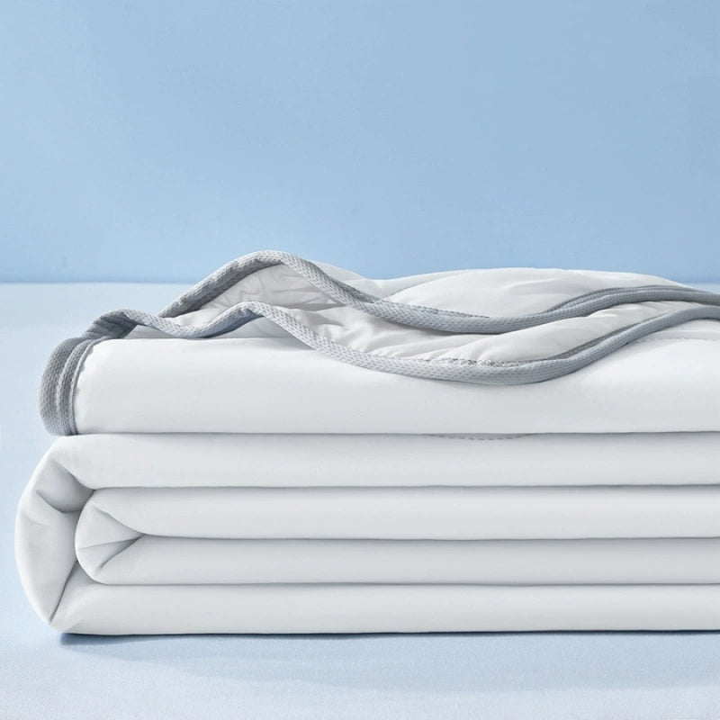 CoolBreeze Comfort Cooling Blanket for the Blanket | Stornfield