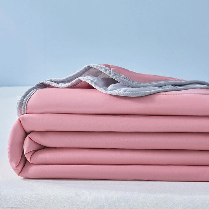 CoolBreeze Comfort Cooling Blanket for the Blanket | Stornfield