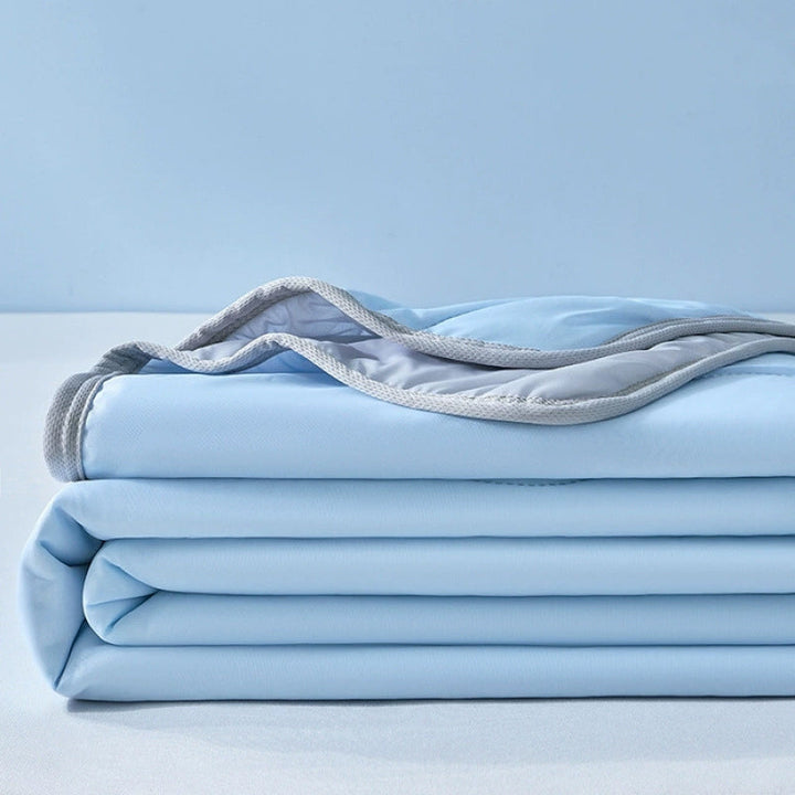 Comfortable Cooling Blanket | Stornfield