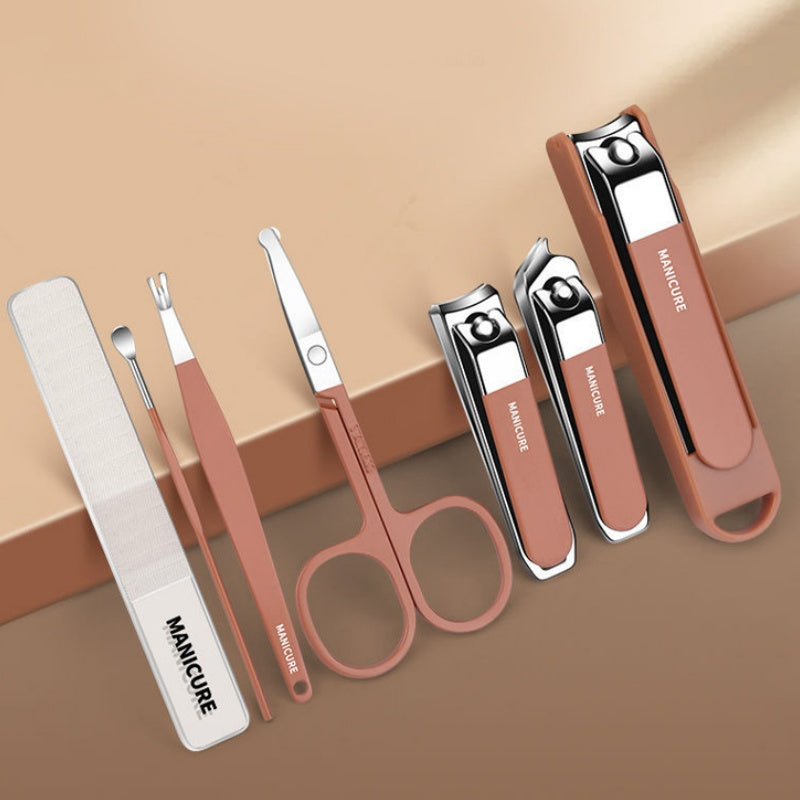 Stornfield | Portable 7-piece manicure set with nail clippers