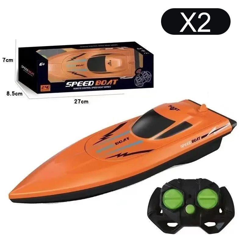 RC racing boat with 2.4 GHz remote control | Stornfield