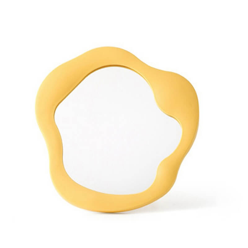 Stornfield | Wavy Makeup Mirror