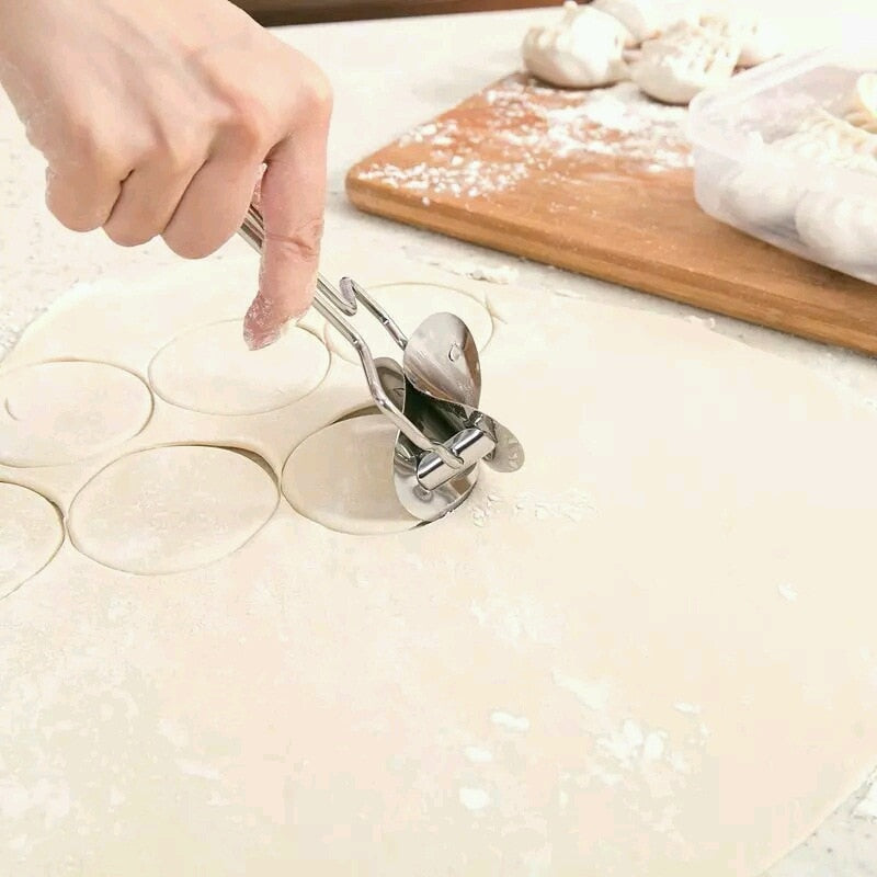 Stainless Steel Dumpling Maker Manual Ravioli Mold Press Dough Cutter | Stornfield