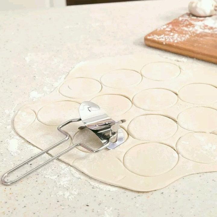 Stainless Steel Dumpling Maker Manual Ravioli Mold Press Dough Cutter | Stornfield