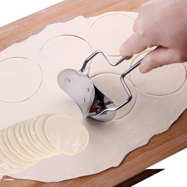 Stainless Steel Dumpling Maker Manual Ravioli Mold Press Dough Cutter | Stornfield