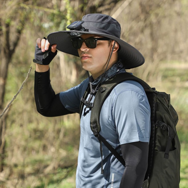 Solar energy hat with fan and UV protection - SolarCool VentiHat | Stornfield