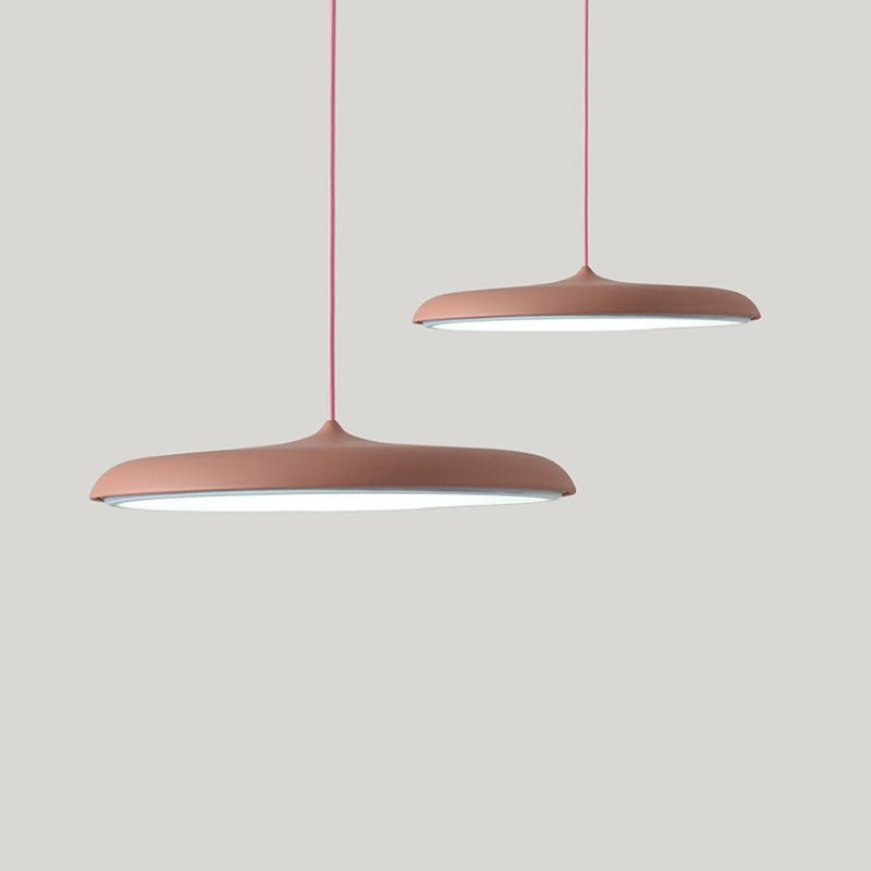 Stornfield | Elegant pendant light for a warm ambience at the table