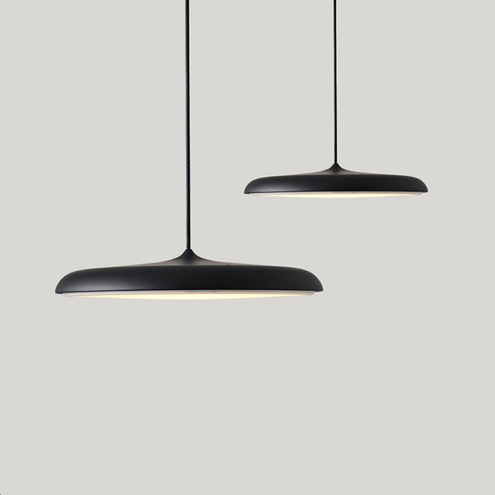 Stornfield | Elegant pendant light for a warm ambience at the table