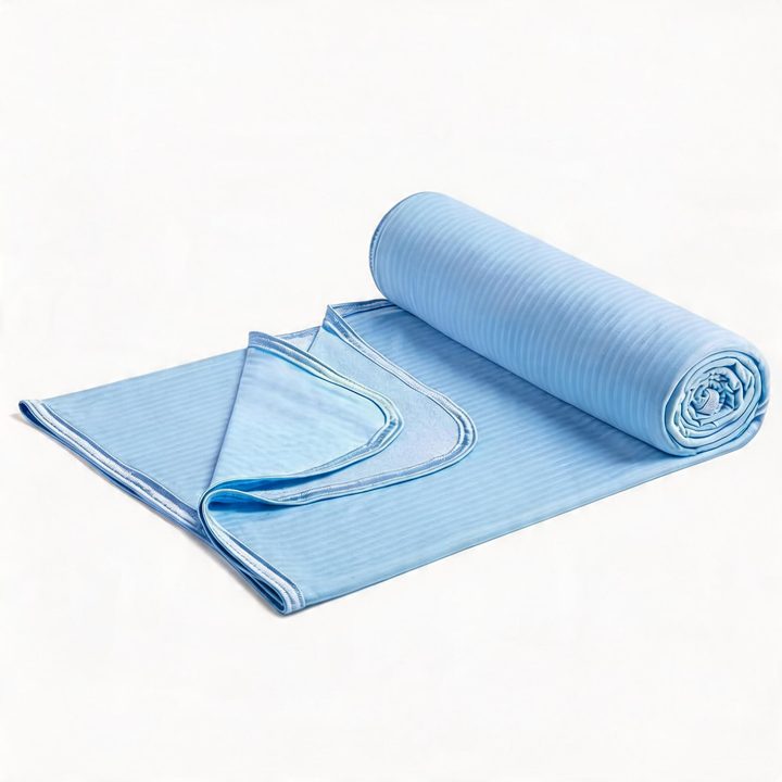 Cool Fiber Q-Max 0.4 Double-Sided Ice Silk Cooling Blanket – Lake Blue | Stornfield
