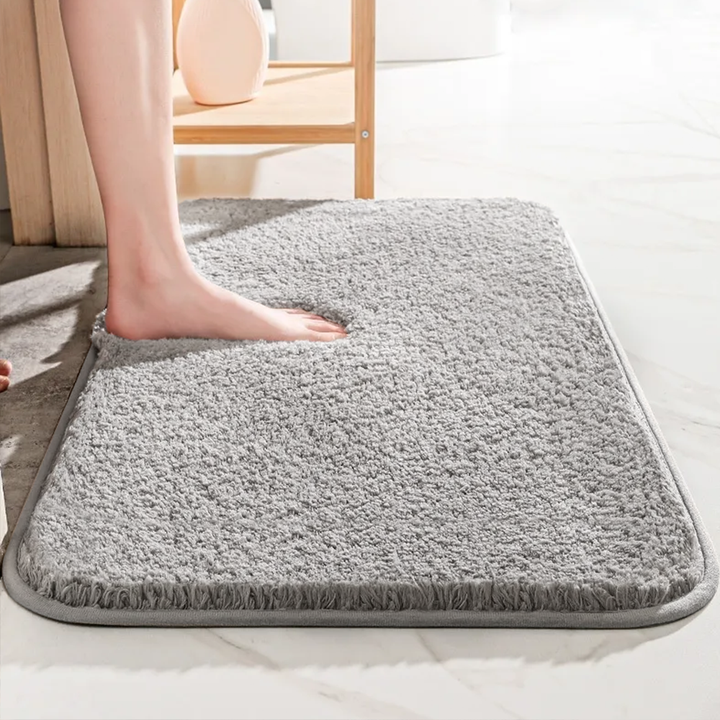 SoftStep Luxe Bath Mat – Extra Thick Microfiber Mat with Non-Slip and High Absorption | Stornfield