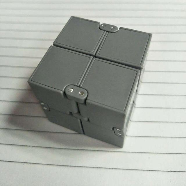 Infinity Cube | Stornfield
