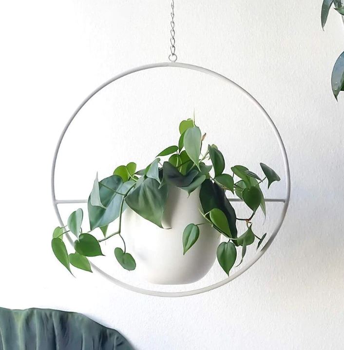 Stylish Indoor and Outdoor Plant Hanger - LeafLuxe | Stornfield