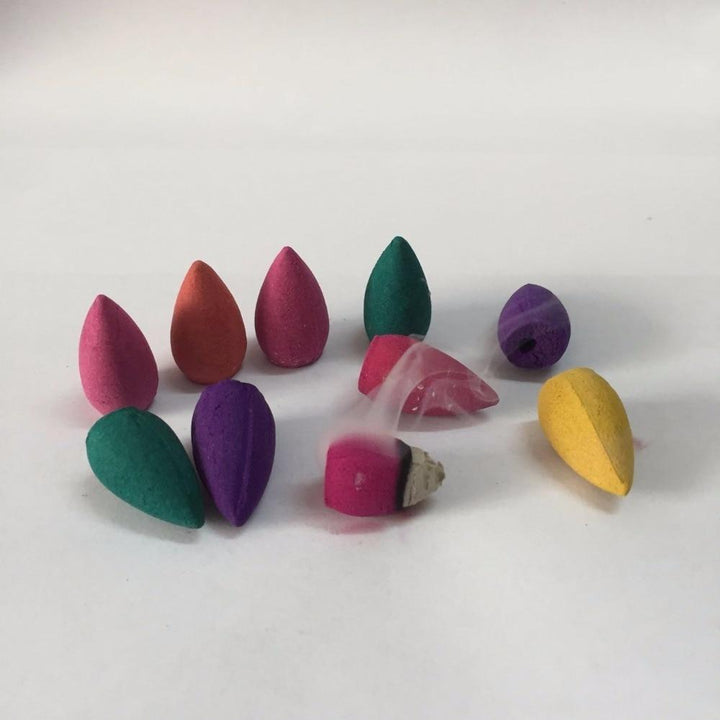 Stornfield | Men's Smoking Backflow Incense Cones Glass Bottle 60 Pieces