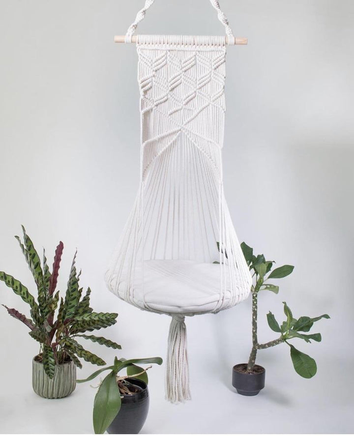 Stornfield | Macrame Cat Hammock