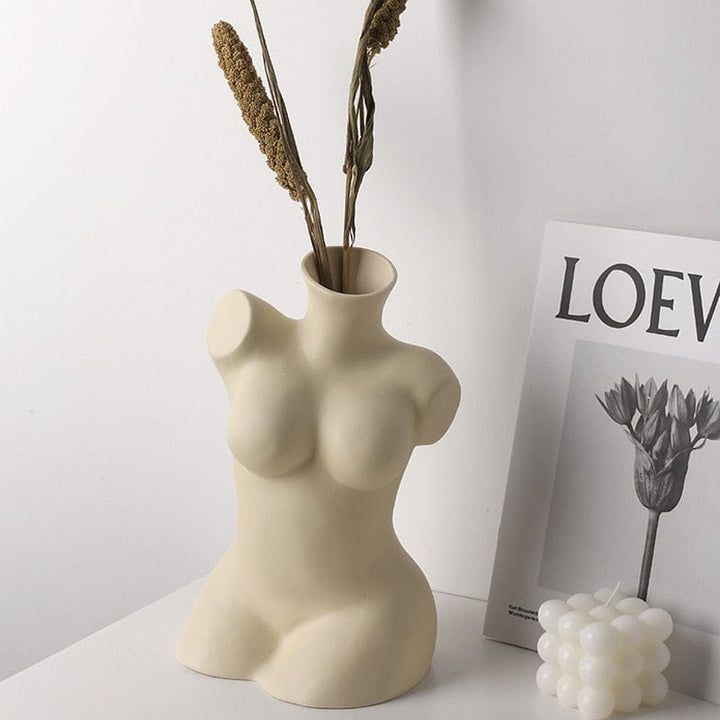 Stornfield | Collection de Vases en Forme Féminine