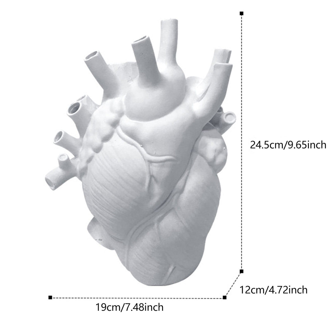 Stornfield | Heart Flower Vase