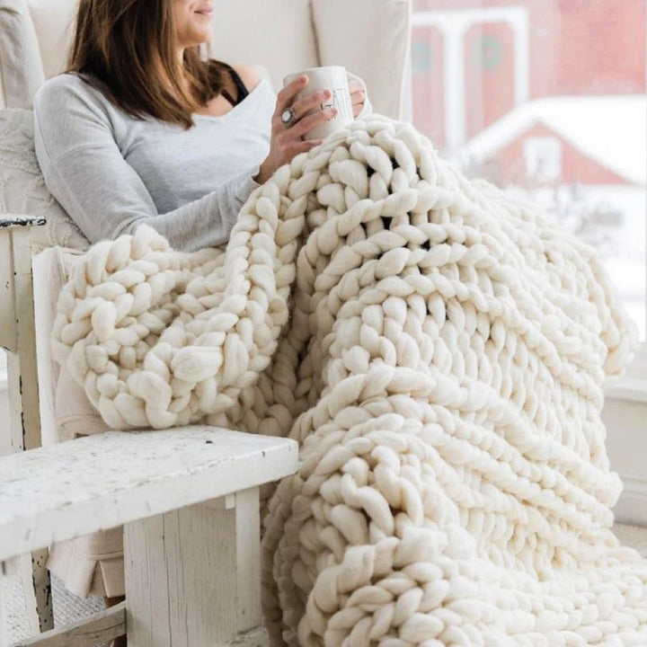 Stornfield | 1000 grams XXL Chunky Knit Yarn - LuxaWool