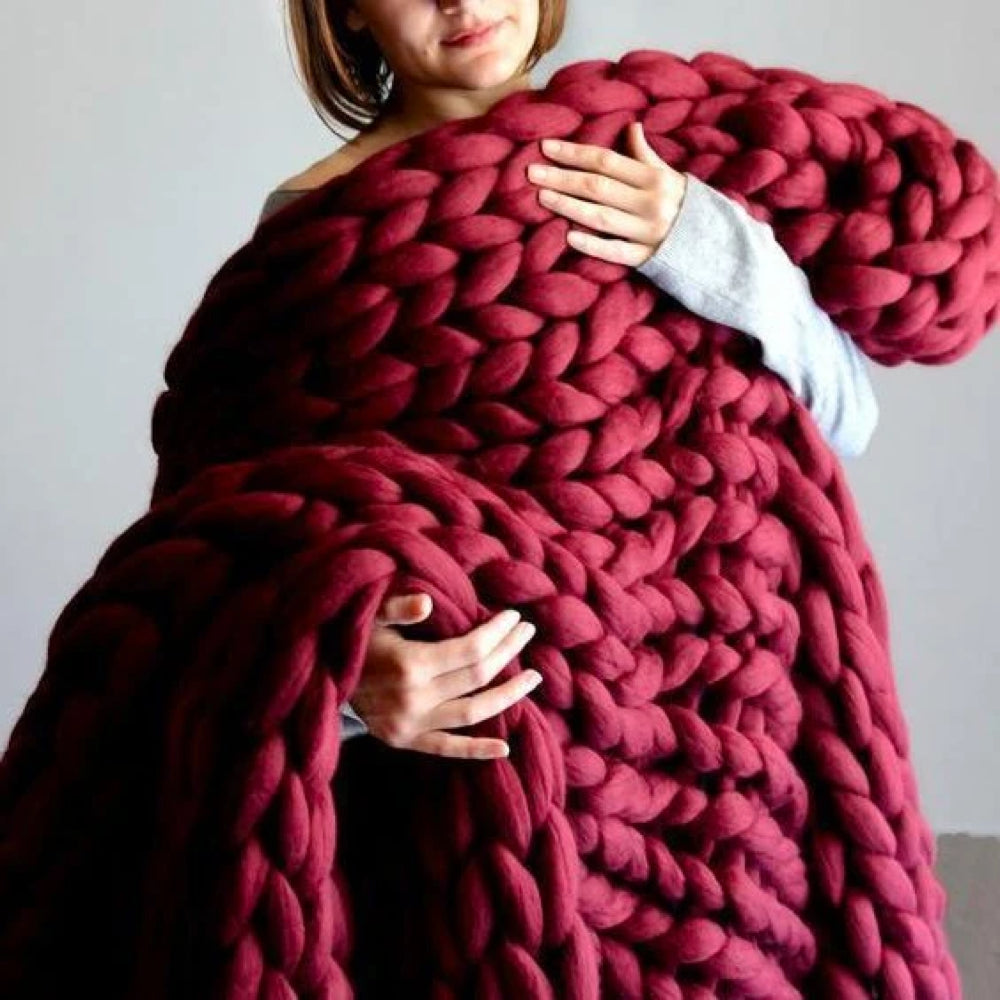 Stornfield | 1000 grams XXL Chunky Knit Yarn - LuxaWool