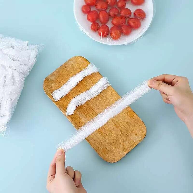 Disposable Plastic Wrap (100 Pcs) Stornfield