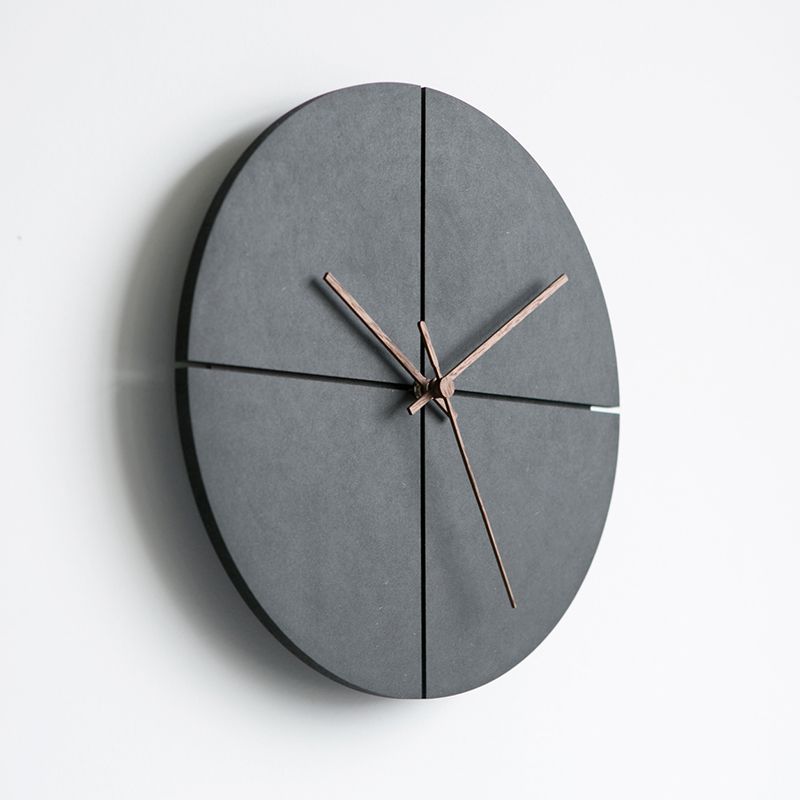 Minimalist Wall Clock 28 cm - Modern Design in Round and Square for Home and Office | Stornfield